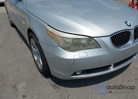 2006 BMW 525 Xi z USA, uszkodzony, nr VIN WBANF33596CS37359